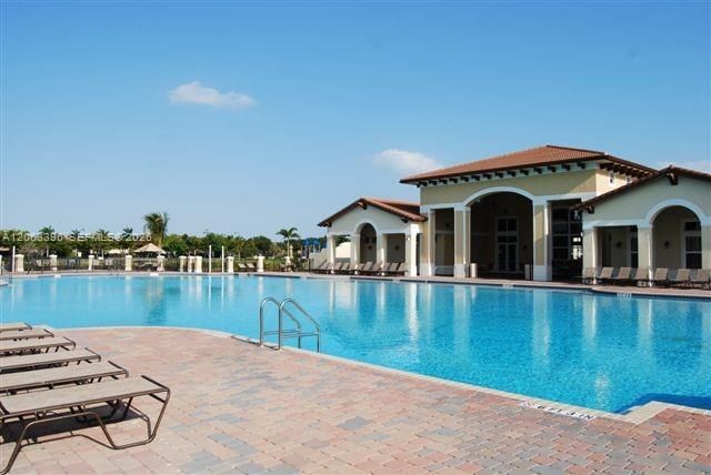 22721 SW 88 Pl , Unit 9-19, Cutler Bay, FL 33190 Photo