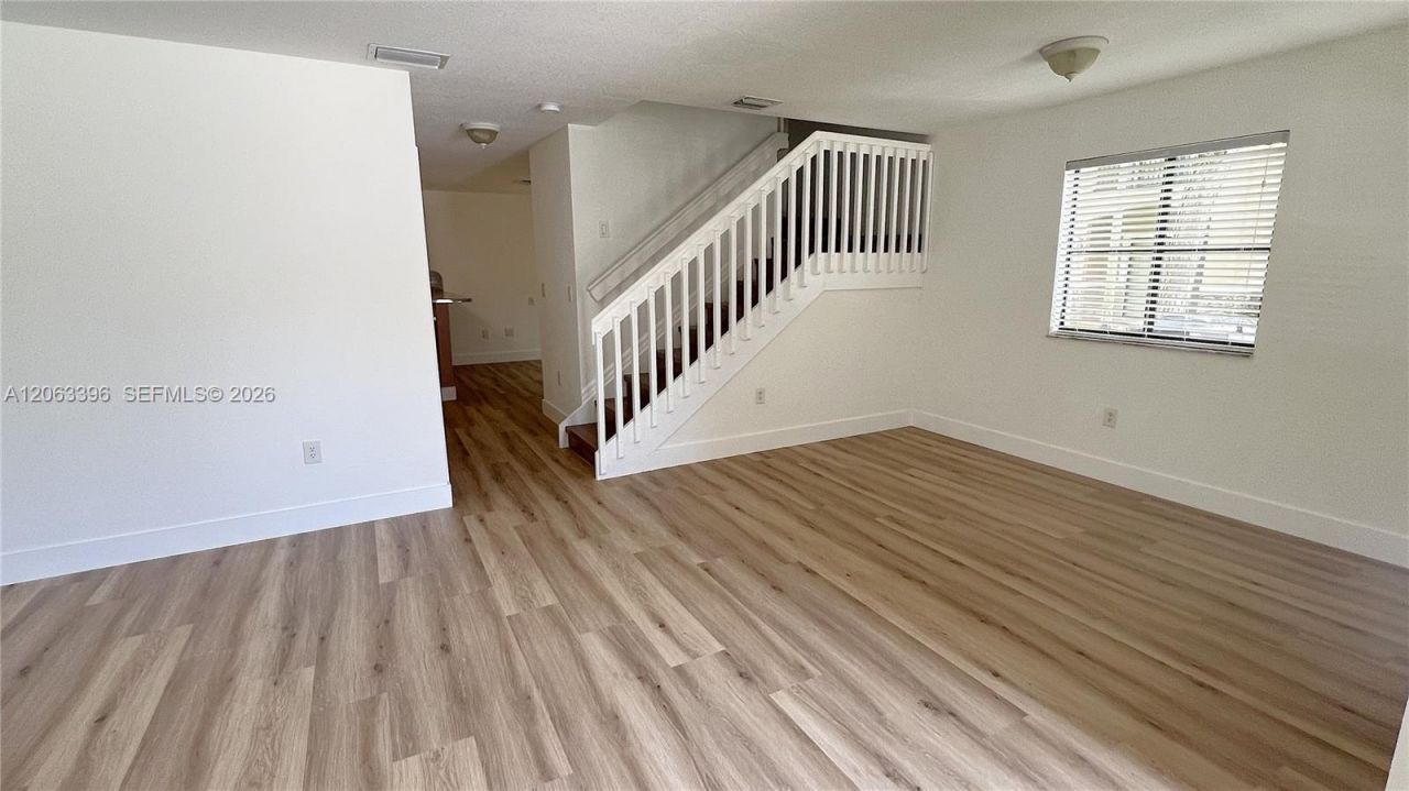 22721 SW 88 Pl , Unit 9-19, Cutler Bay, FL 33190 Photo