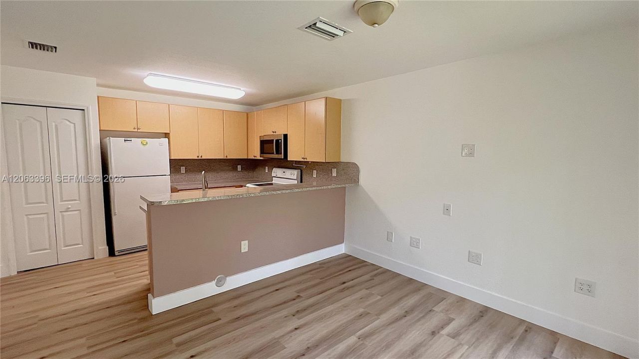 22721 SW 88 Pl , Unit 9-19, Cutler Bay, FL 33190 Photo