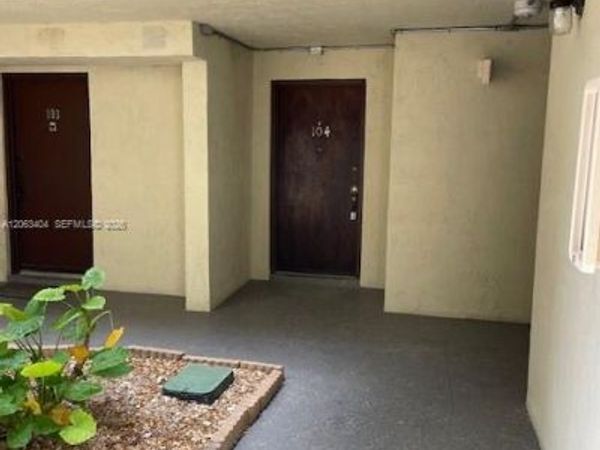 8933 SW 123rd Ct , Unit 104, Miami, FL 33186