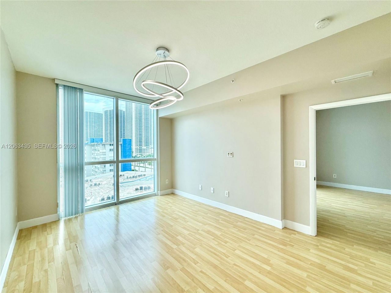 1945 S Ocean Dr, Unit 710, Hallandale Beach, FL 33009 Photo