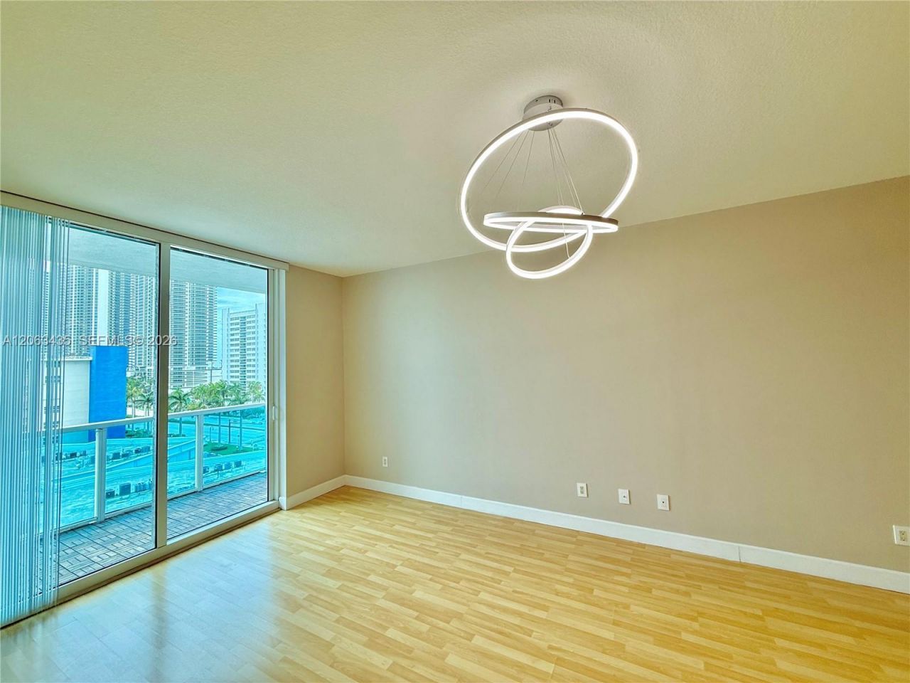 1945 S Ocean Dr, Unit 710, Hallandale Beach, FL 33009 Photo