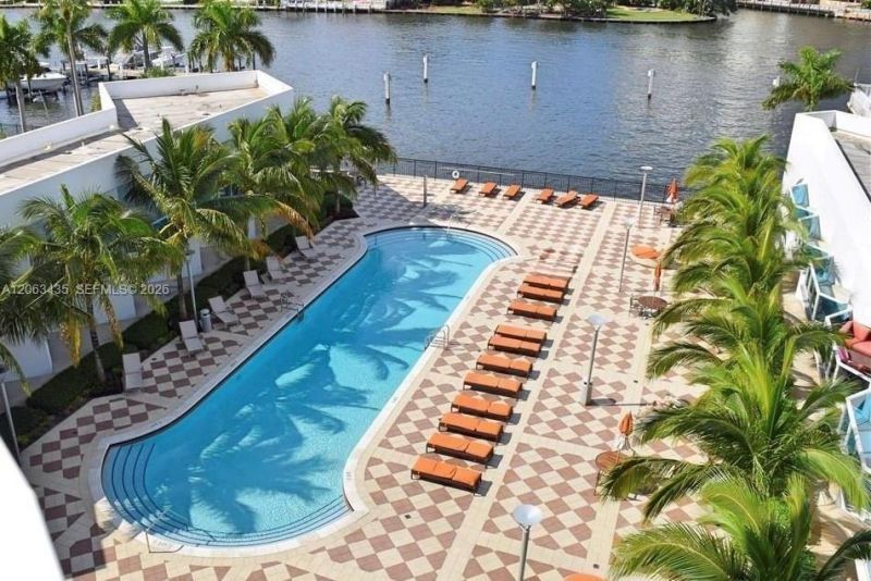 1945 S Ocean Dr, Unit 710, Hallandale Beach, FL 33009 Photo