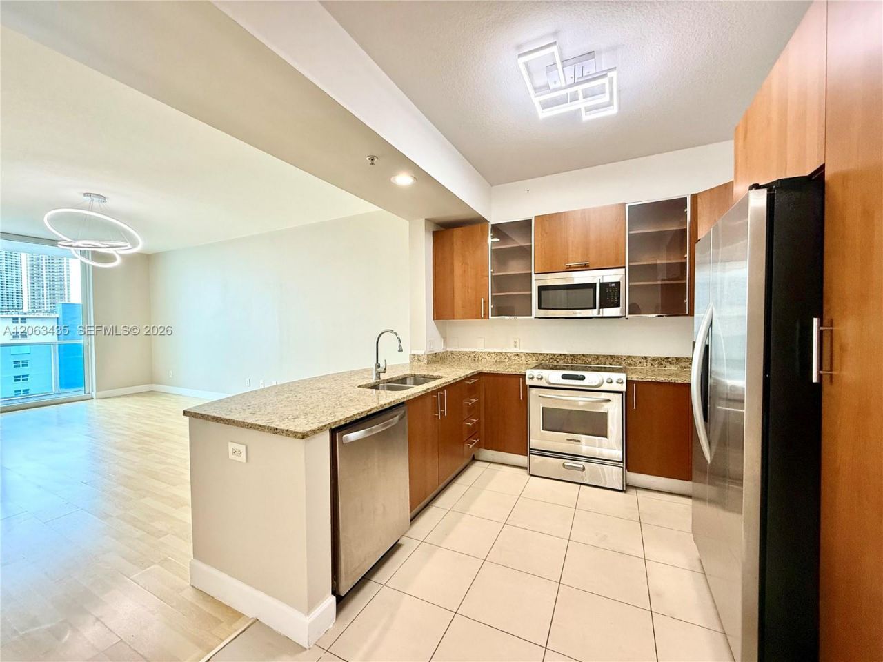 1945 S Ocean Dr, Unit 710, Hallandale Beach, FL 33009 Photo
