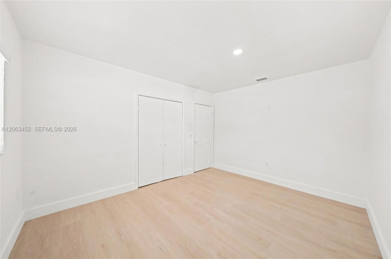 1172 NW 64th St, Unit 1172, Miami, FL 33150 Photo