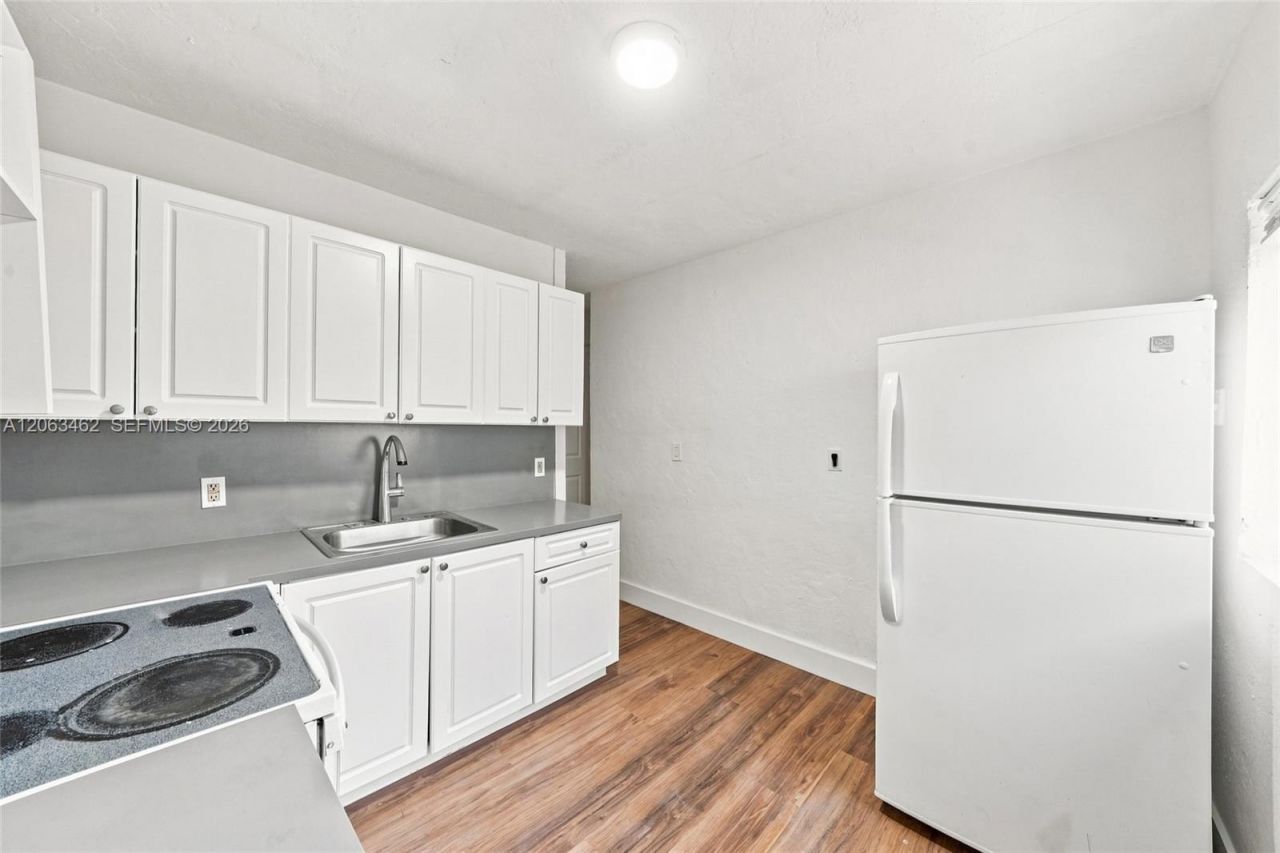 6920 NW 6th Ct, Unit 2, Miami, FL 33150 Photo