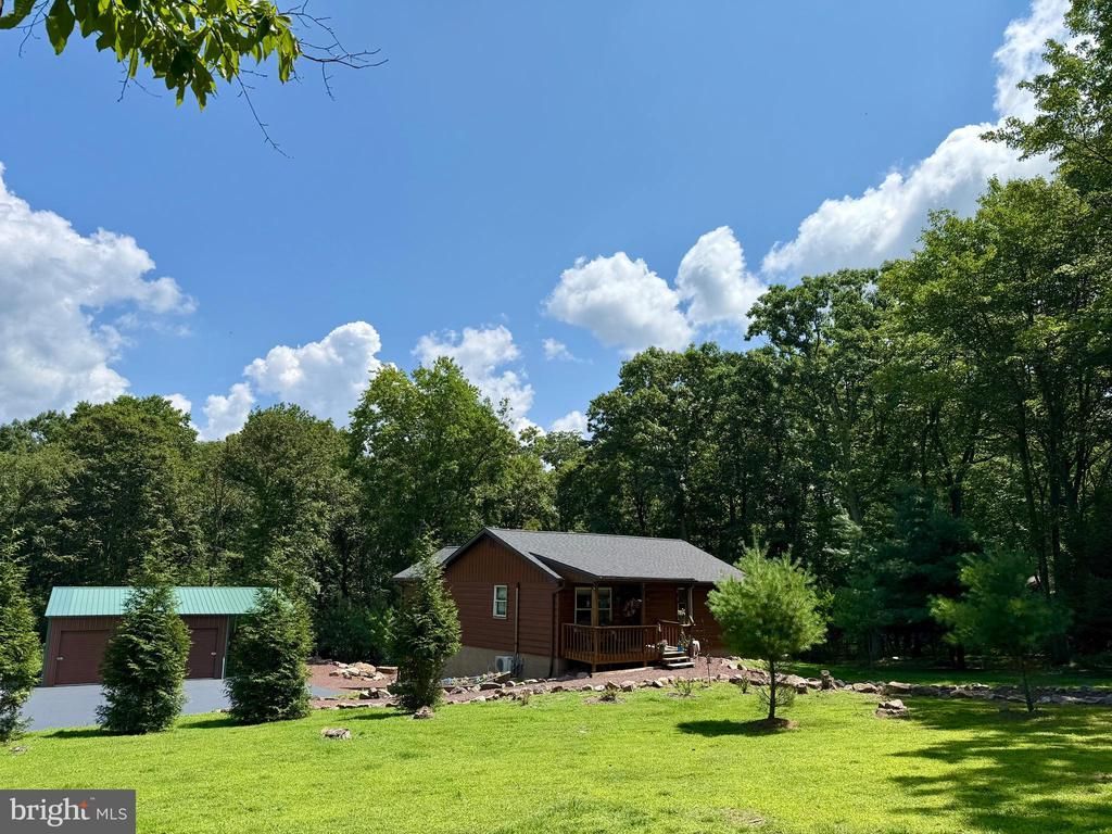 71 BROAD AX PASS , MORGANTOWN, PA 19543
