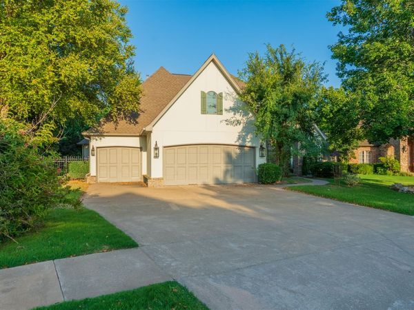 10529 S 92nd East Circle , Tulsa, OK 74133
