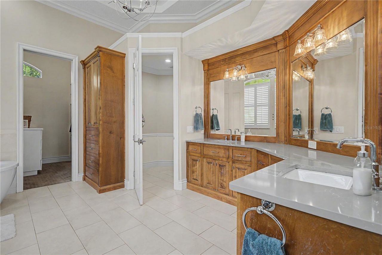1306 Playmoor Drive, Palm Harbor, FL 34683 Photo