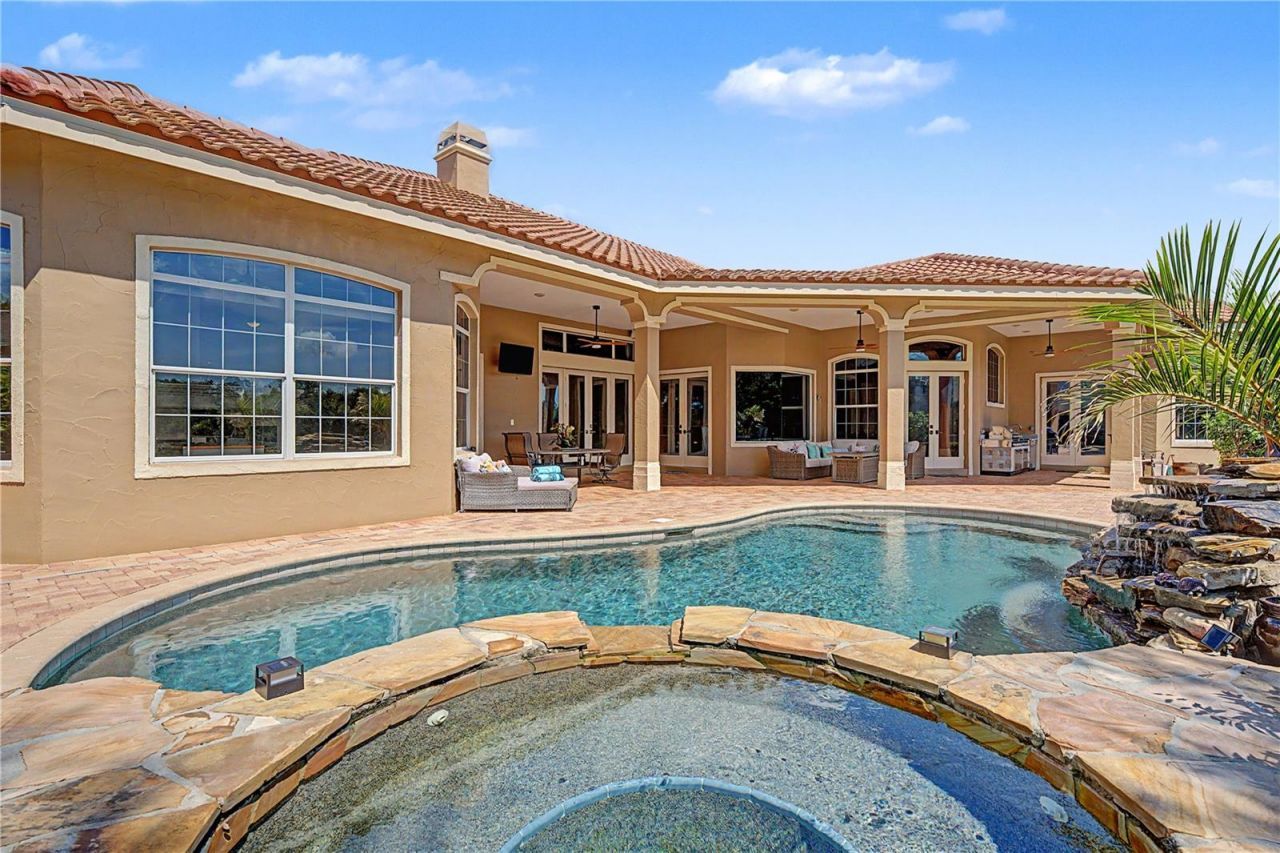 1306 Playmoor Drive, Palm Harbor, FL 34683 Photo