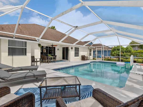 3273 SE W Snow Road, Port St. Lucie, FL 34984