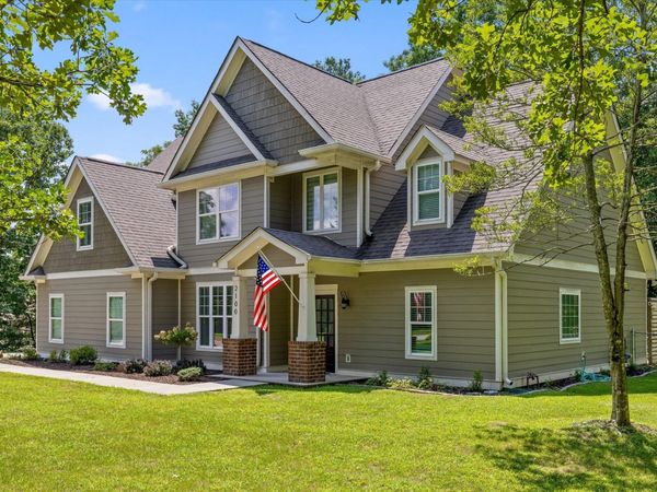 2100 Mountain Hollow Drive, Signal Mountain, TN 37377