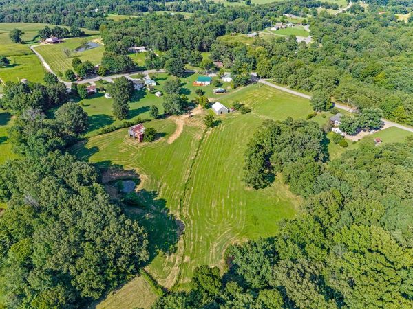 1705 Highway 120, Big Rock, TN 37023
