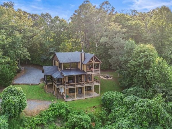 231 Kyle Road, Blue Ridge, GA 30513