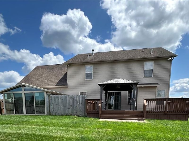 4391 Saratoga Place, Huber Heights, OH 45424 Photo 3
