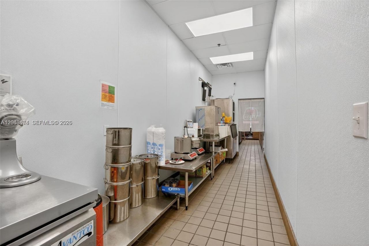 Boba Tea Shop For Sale In North Miami Beach , North Miami, FL 33181 Photo