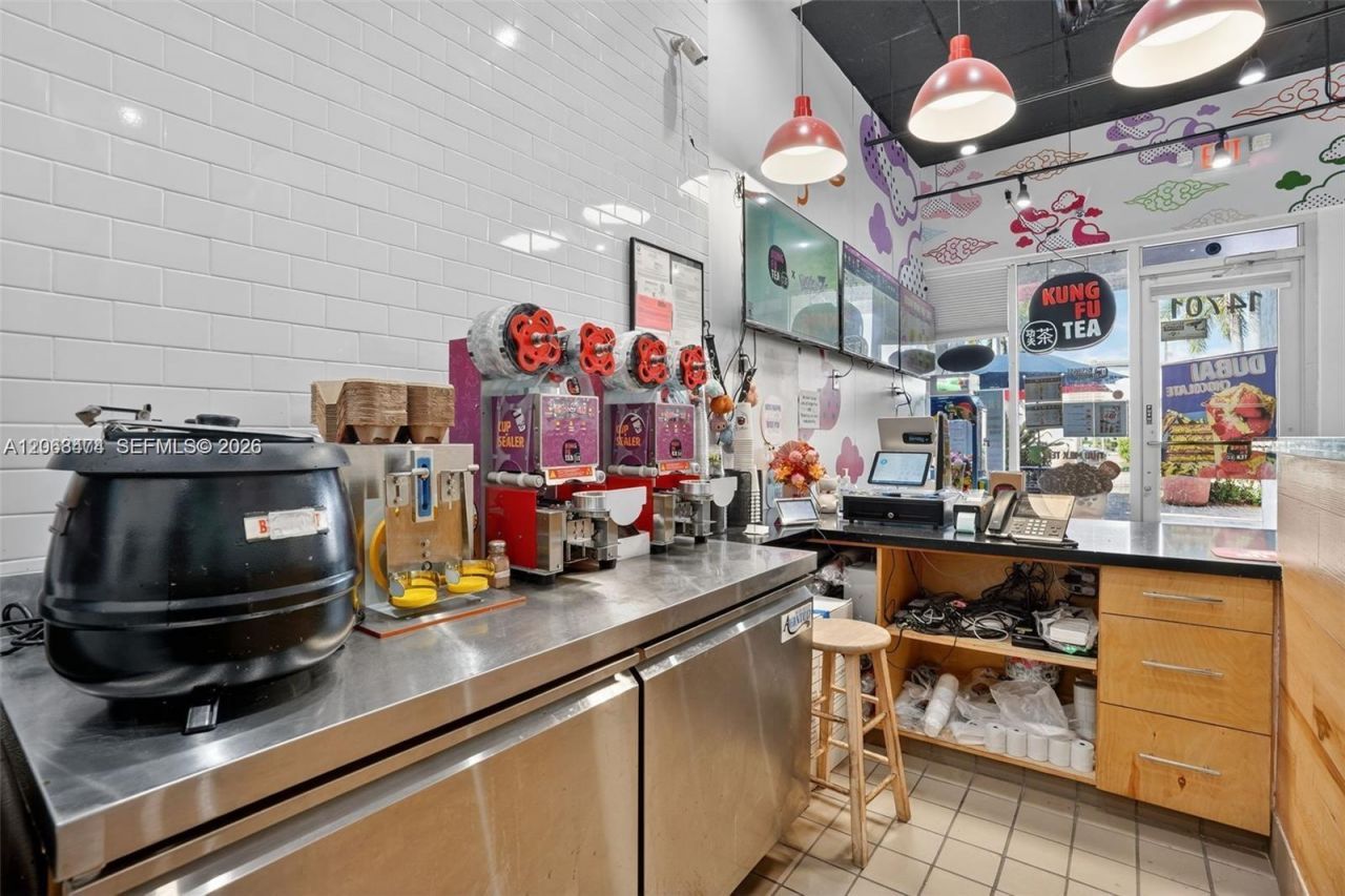 Boba Tea Shop For Sale In North Miami Beach , North Miami, FL 33181 Photo