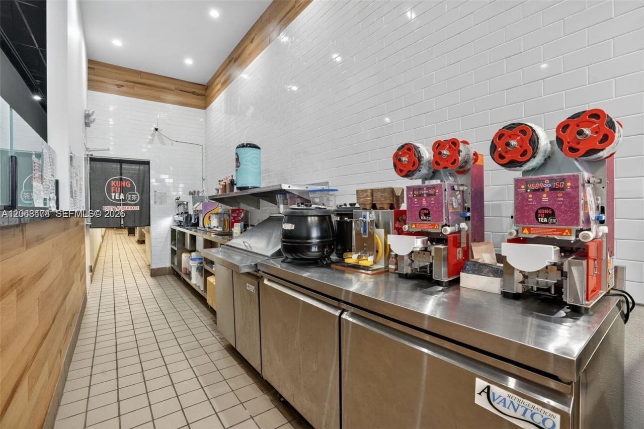 Boba Tea Shop For Sale In North Miami Beach , North Miami, FL 33181 Photo