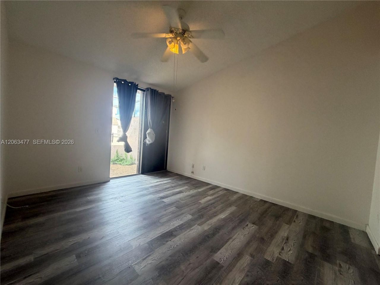 1172 NW 122nd Ter, Pembroke Pines, FL 33026 Photo