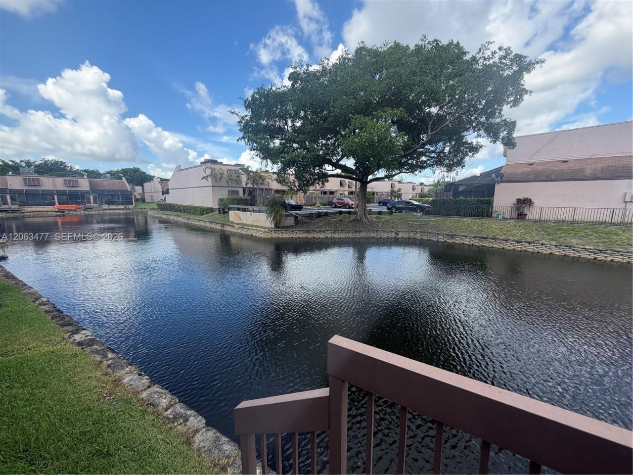 1172 NW 122nd Ter, Pembroke Pines, FL 33026 Photo