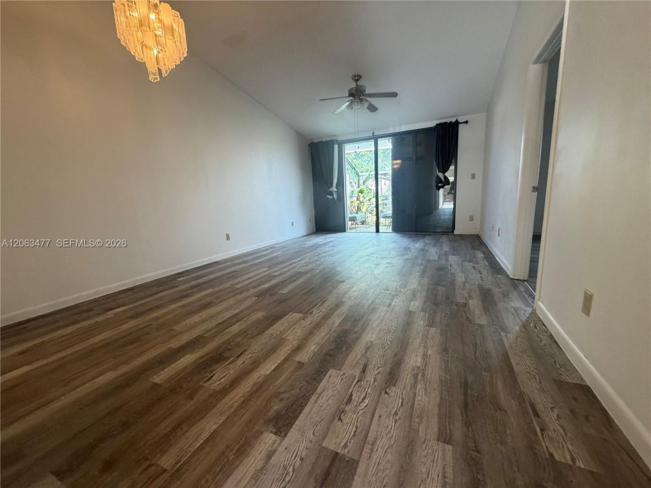 1172 NW 122nd Ter, Pembroke Pines, FL 33026 Photo