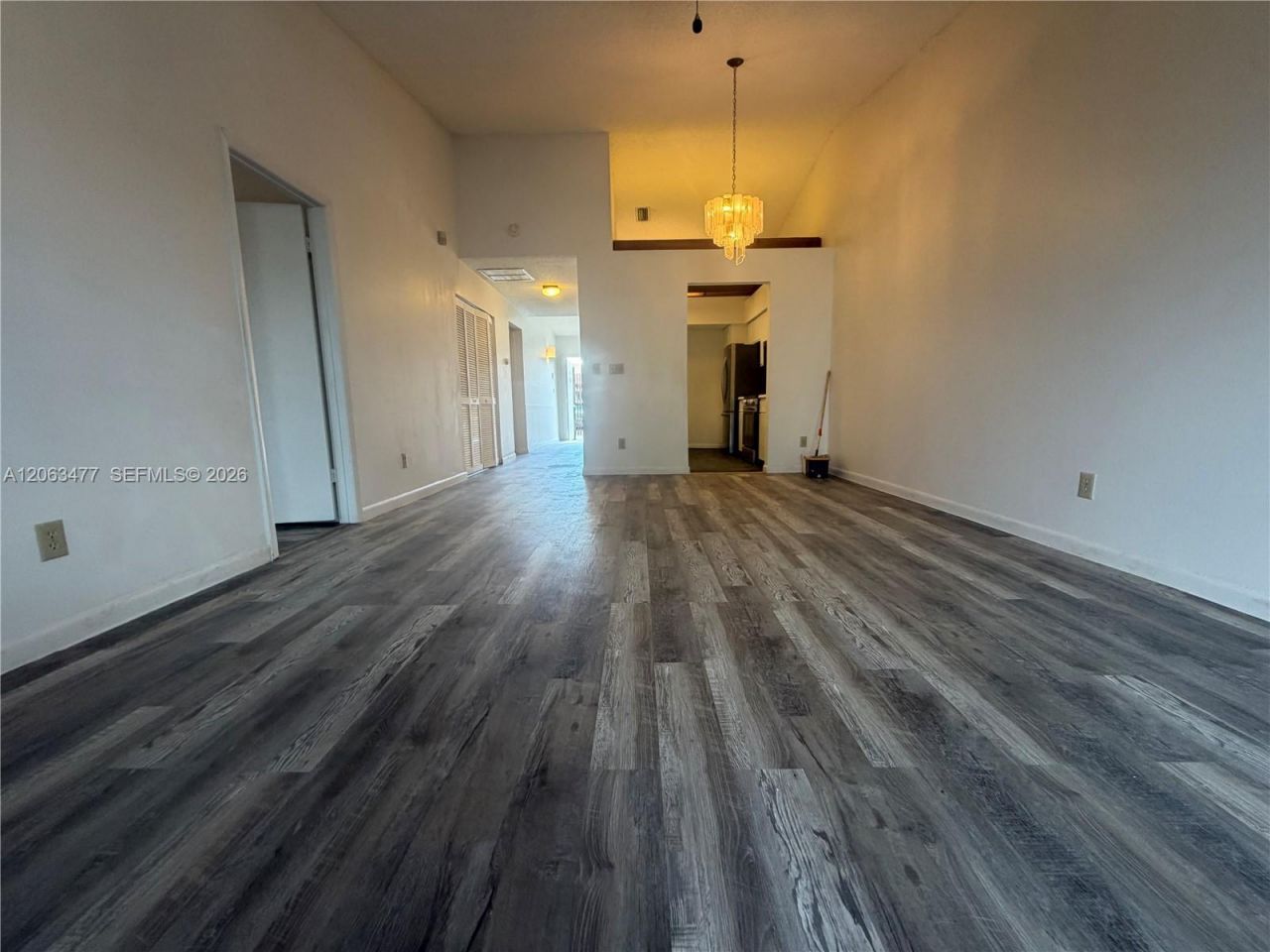 1172 NW 122nd Ter, Pembroke Pines, FL 33026 Photo
