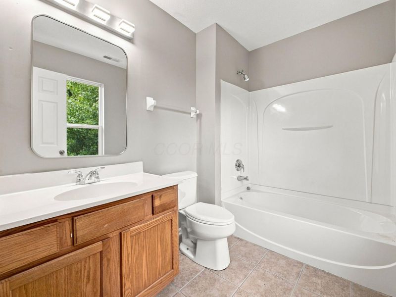 480 Fullers Circle , Pickerington, OH 43147 Photo 18