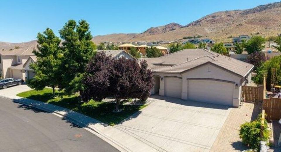 10780 Summer Glen Drive, Reno, NV 89521 Photo