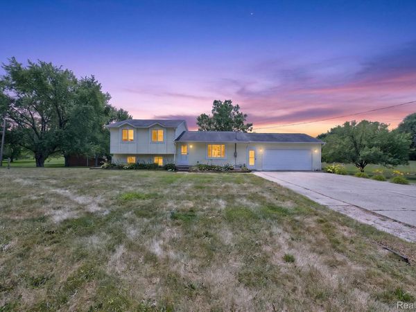 6324 Lucas Road, Genesee Township, Mi 48506