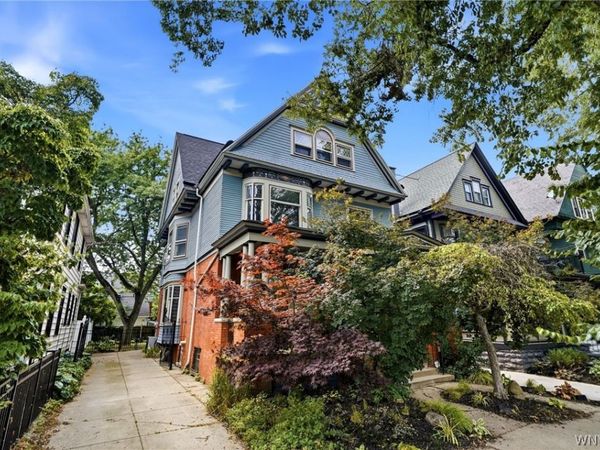 96 Richmond Avenue , Buffalo, NY 14222
