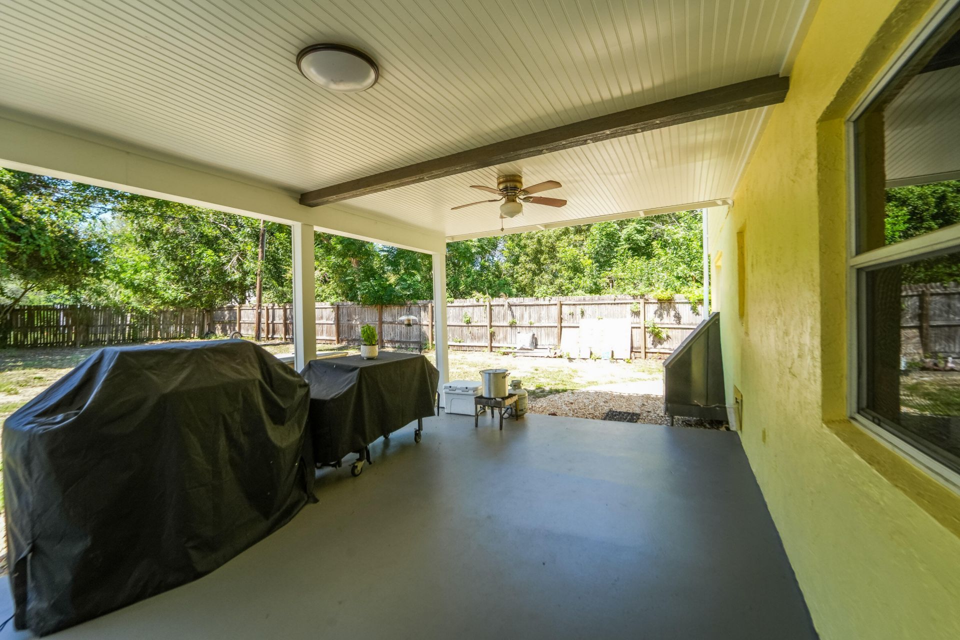 8645 SE Alabama Place, Hobe Sound, FL 33455 Photo
