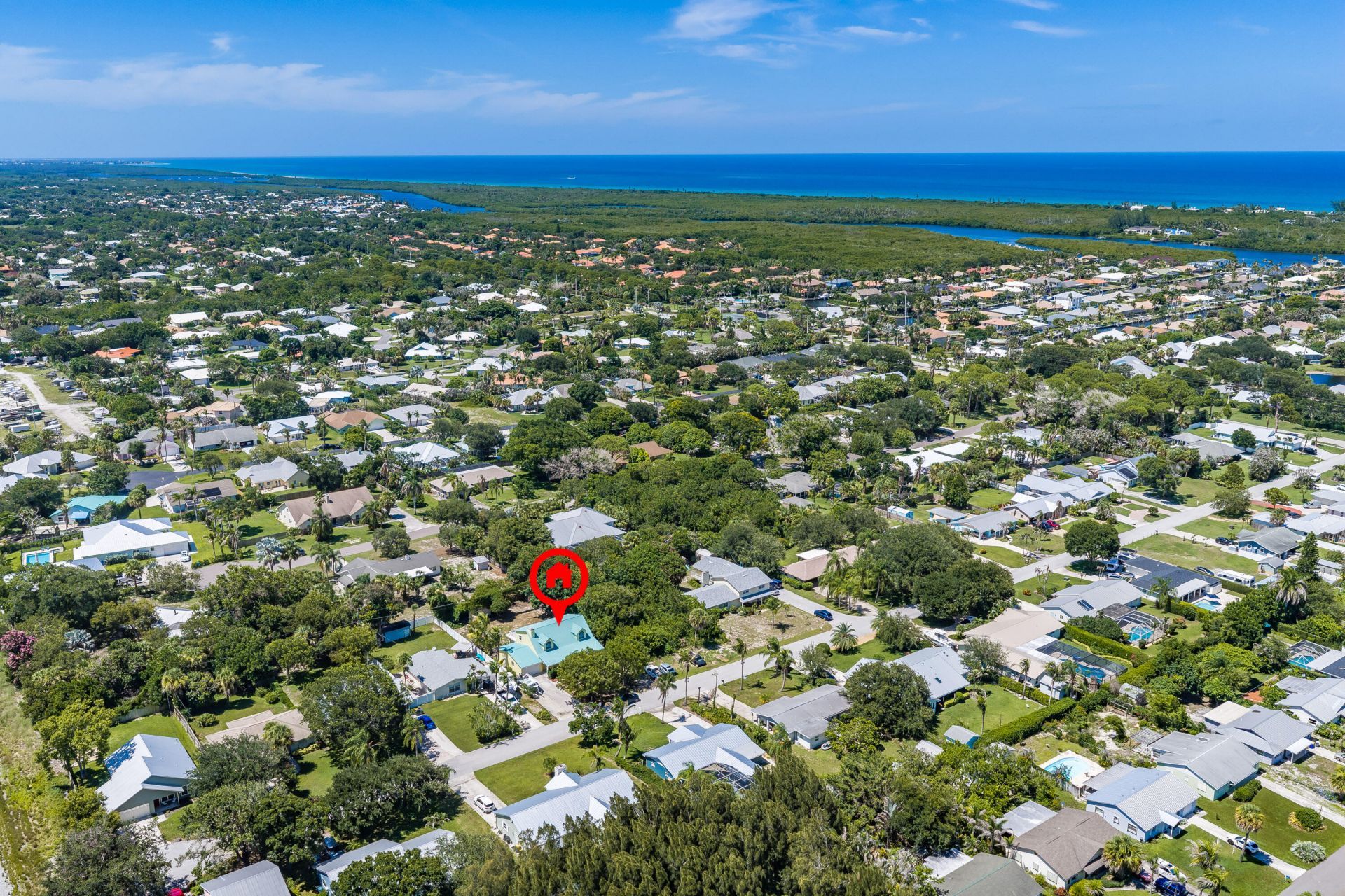 8645 SE Alabama Place, Hobe Sound, FL 33455 Photo
