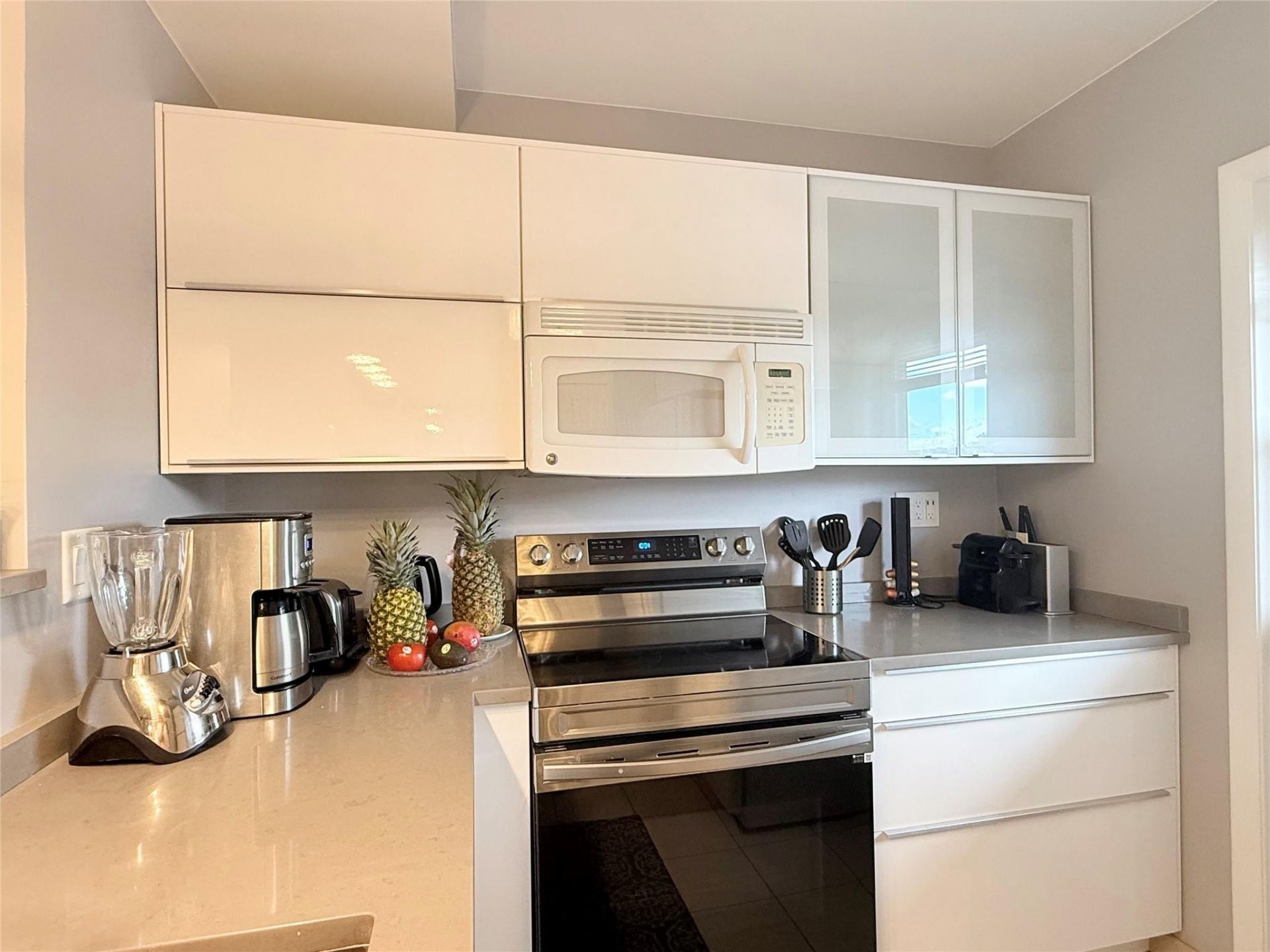 5171 W Oakland Park Boulevard, Unit 312, Lauderdale Lakes, FL 33313 Photo