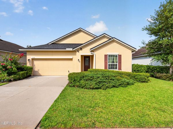 1010 WETLAND RIDGE Circle, Middleburg, FL 32068