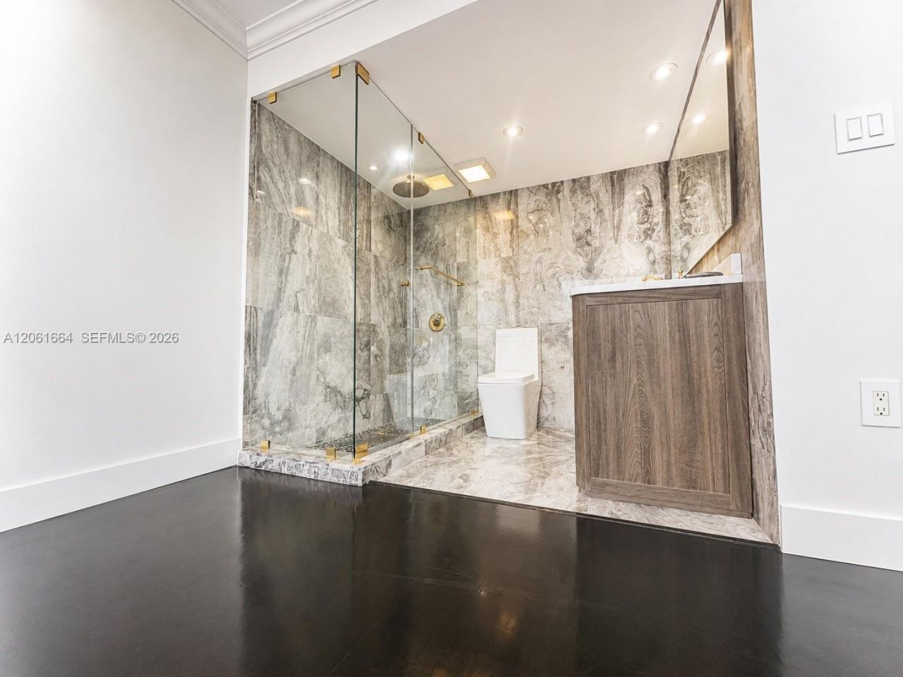 1700 NW N River Dr , Unit 805, Miami, FL 33125 Photo