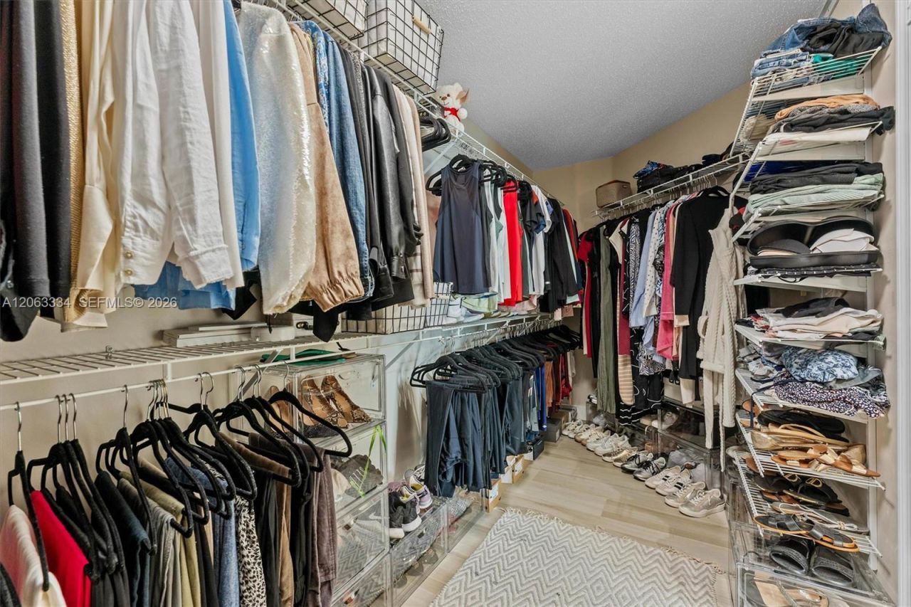 19483 NW 11th St, Pembroke Pines, FL 33029 Photo