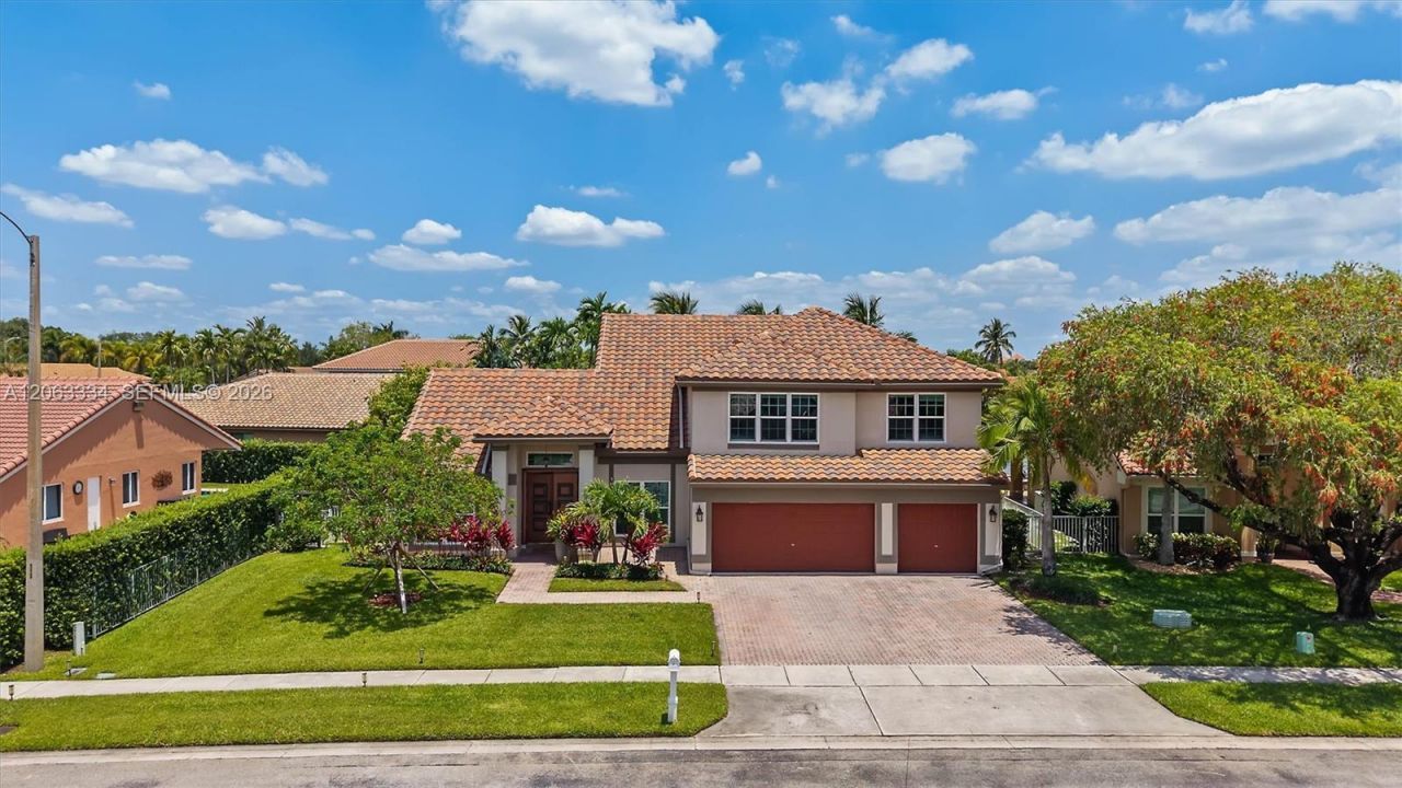 19483 NW 11th St, Pembroke Pines, FL 33029 Photo