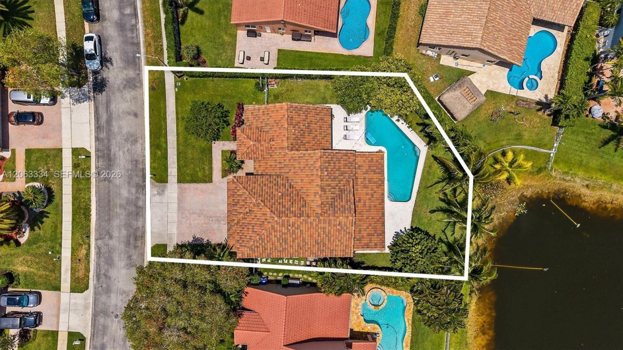 19483 NW 11th St, Pembroke Pines, FL 33029 Photo