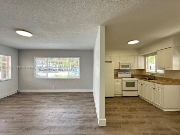 3720 NE 22nd Ave , Unit 12, Lighthouse Point, FL 33064