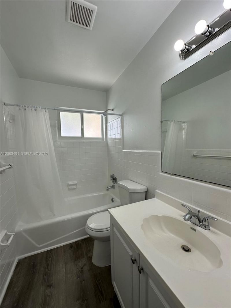 3720 NE 22nd Ave , Unit 12, Lighthouse Point, FL 33064 Photo