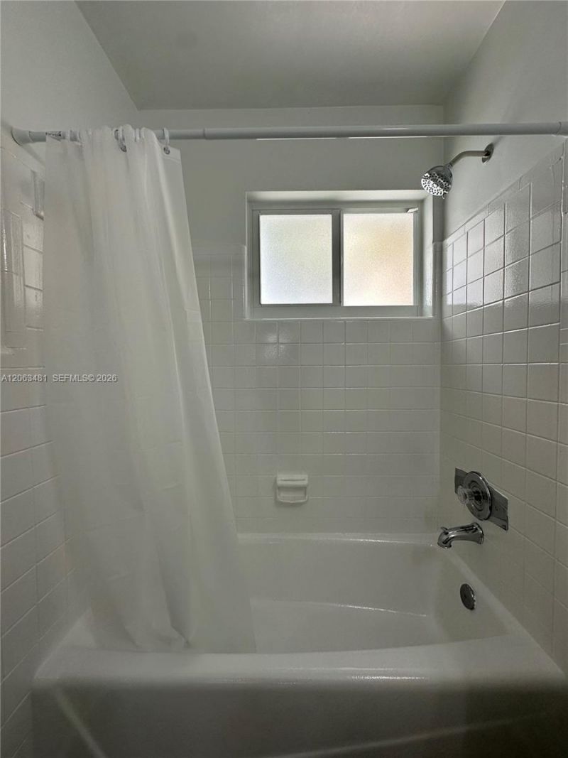 3720 NE 22nd Ave , Unit 12, Lighthouse Point, FL 33064 Photo