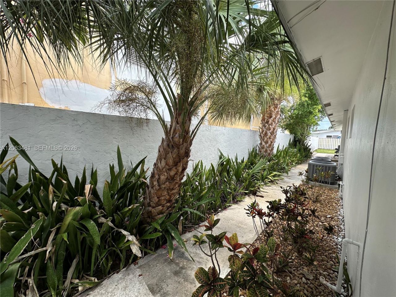 3720 NE 22nd Ave , Unit 12, Lighthouse Point, FL 33064 Photo