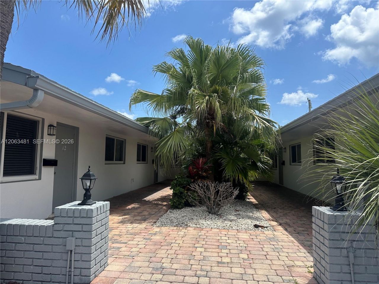 3720 NE 22nd Ave , Unit 12, Lighthouse Point, FL 33064 Photo