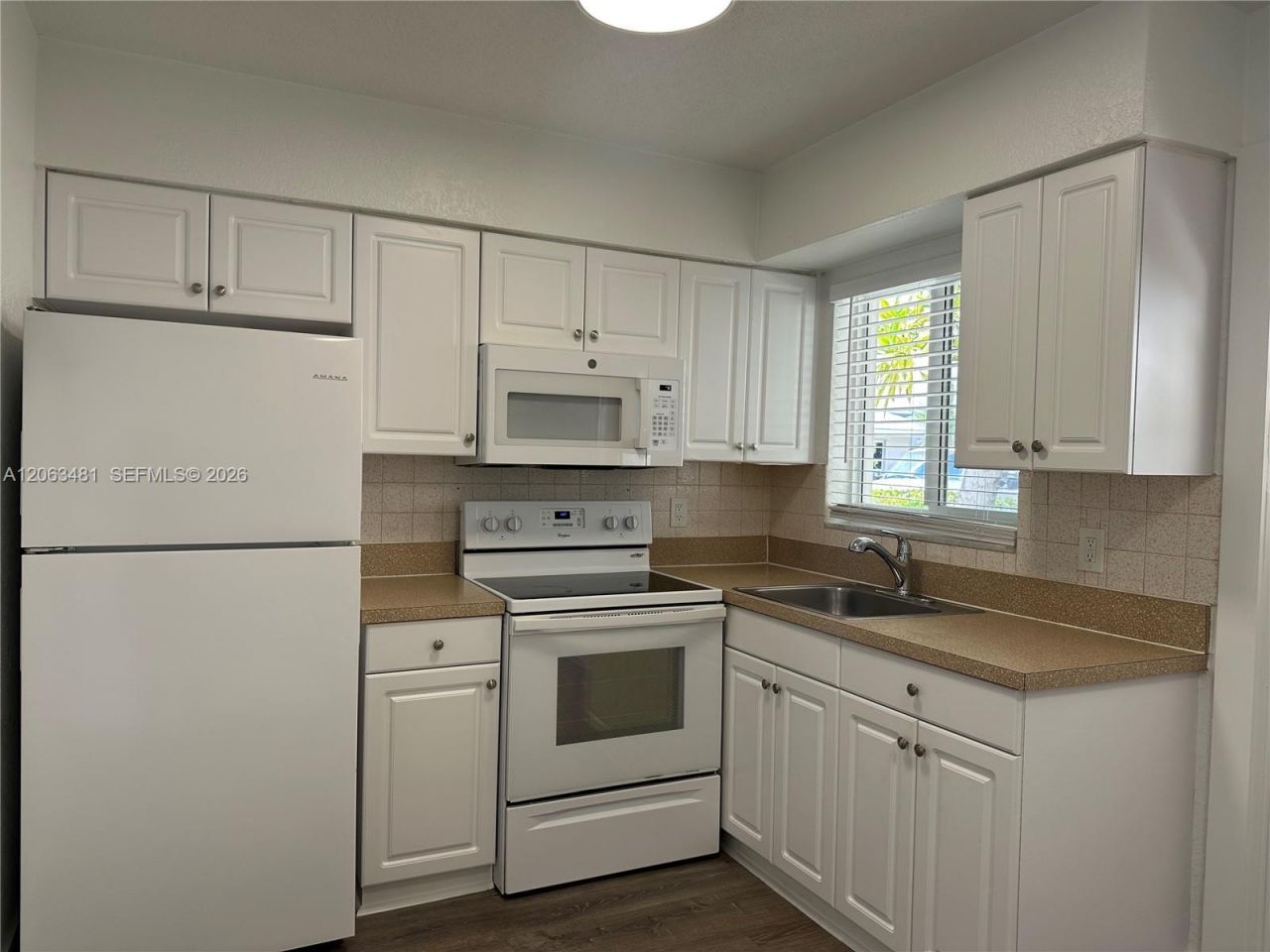 3720 NE 22nd Ave , Unit 12, Lighthouse Point, FL 33064 Photo