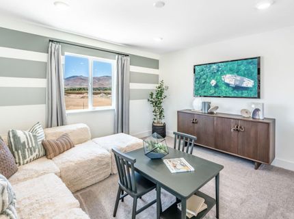 456 Radiant Drive, Carson City, NV 89705 Photo