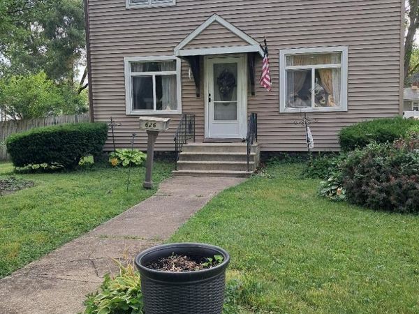 626 N Buell Avenue , Aurora, IL 60506