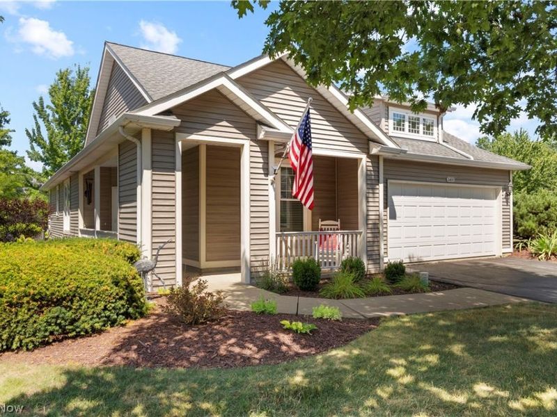 2400 Worthington Place, Avon, OH 44011 Photo 2