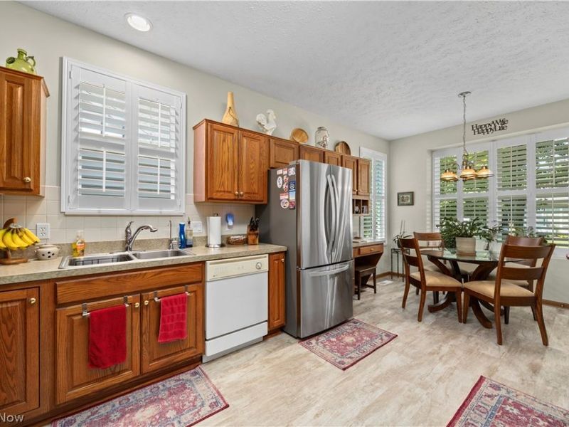 2400 Worthington Place, Avon, OH 44011 Photo 21