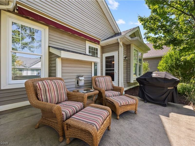 2400 Worthington Place, Avon, OH 44011 Photo 4