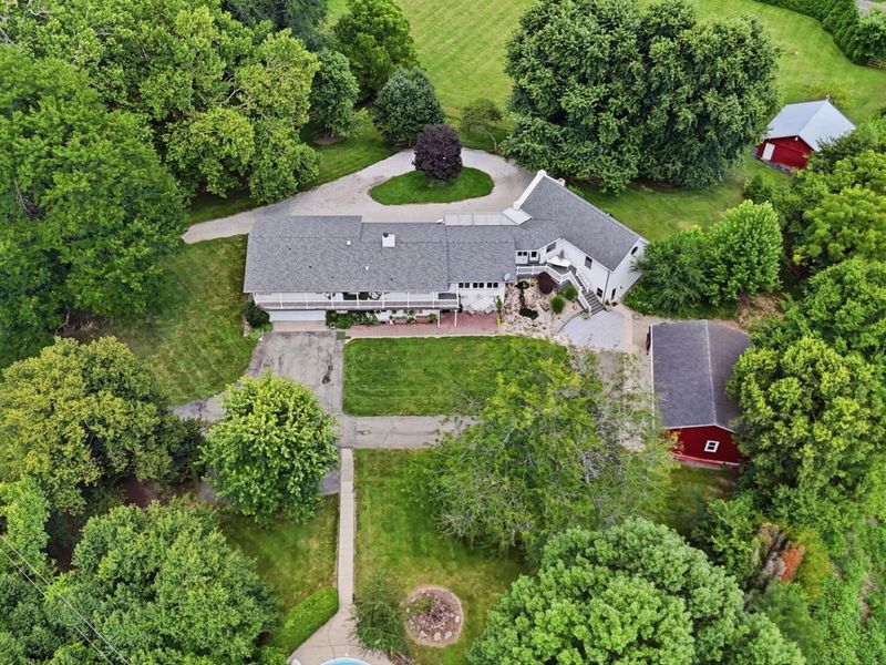 1760 E Evanston Road, Tipp City, OH 45371 Photo 5